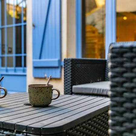 Patio Jeannin *